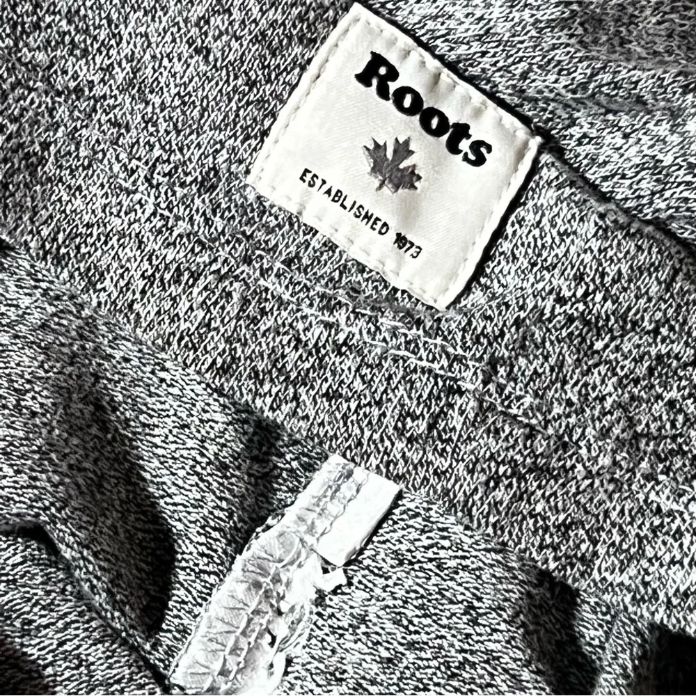 Roots Heather Gray Tee with White Logo - Picture 5 of 5